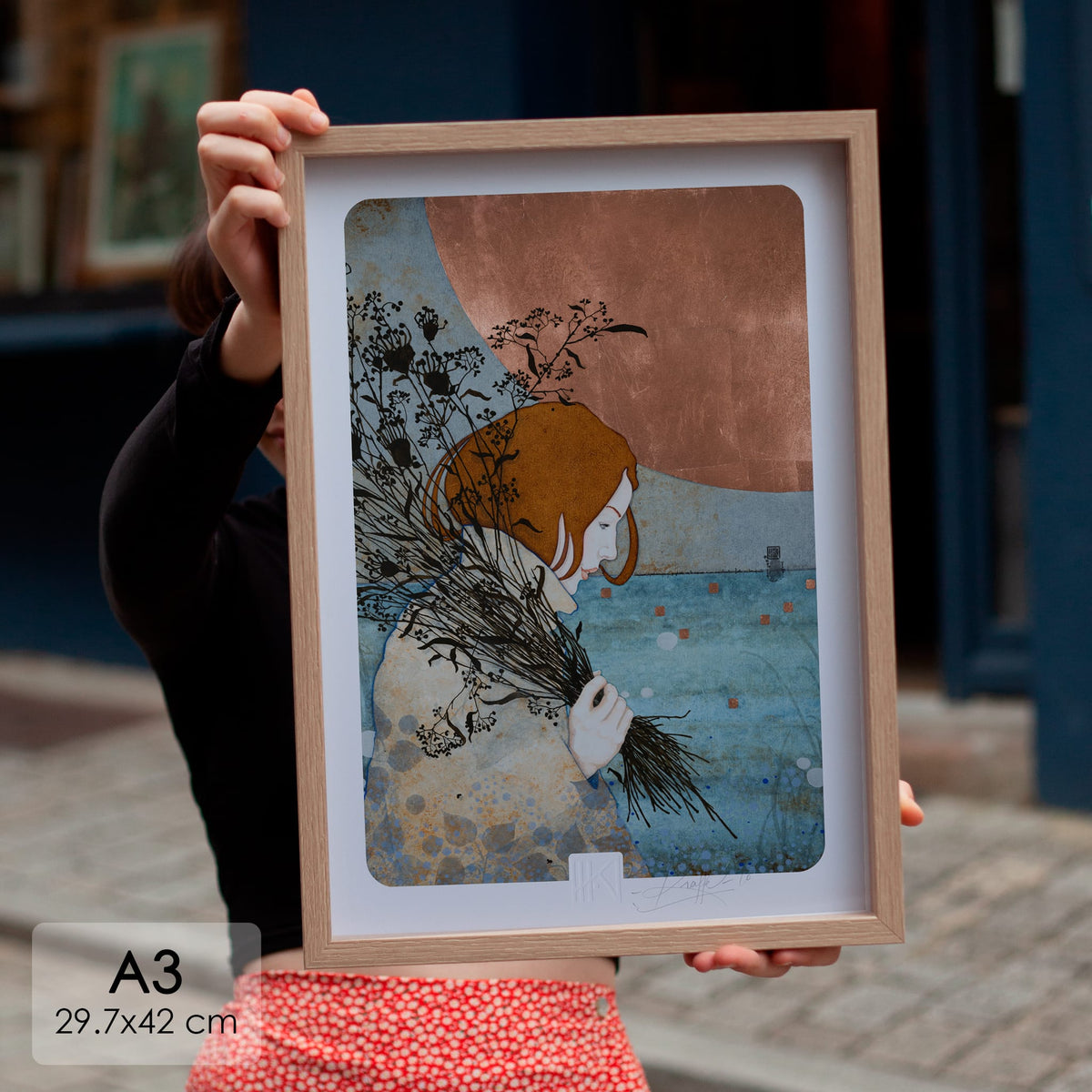 Heureuse, à pas de velours — édition d’art signée A3/A2 — edition art a3 chene gabarit — Lalou Kraffe